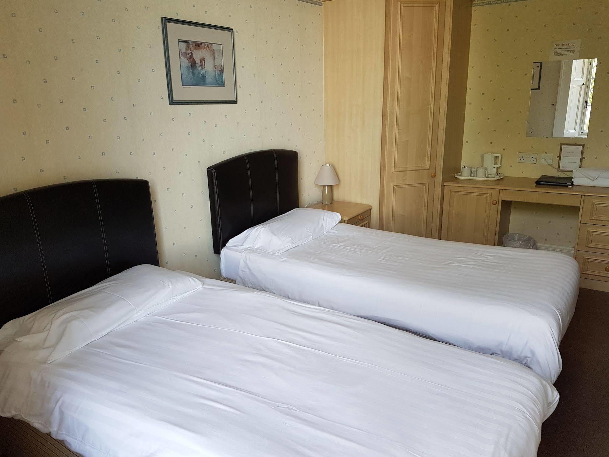 Annfield House Hotel Irvine  Esterno foto