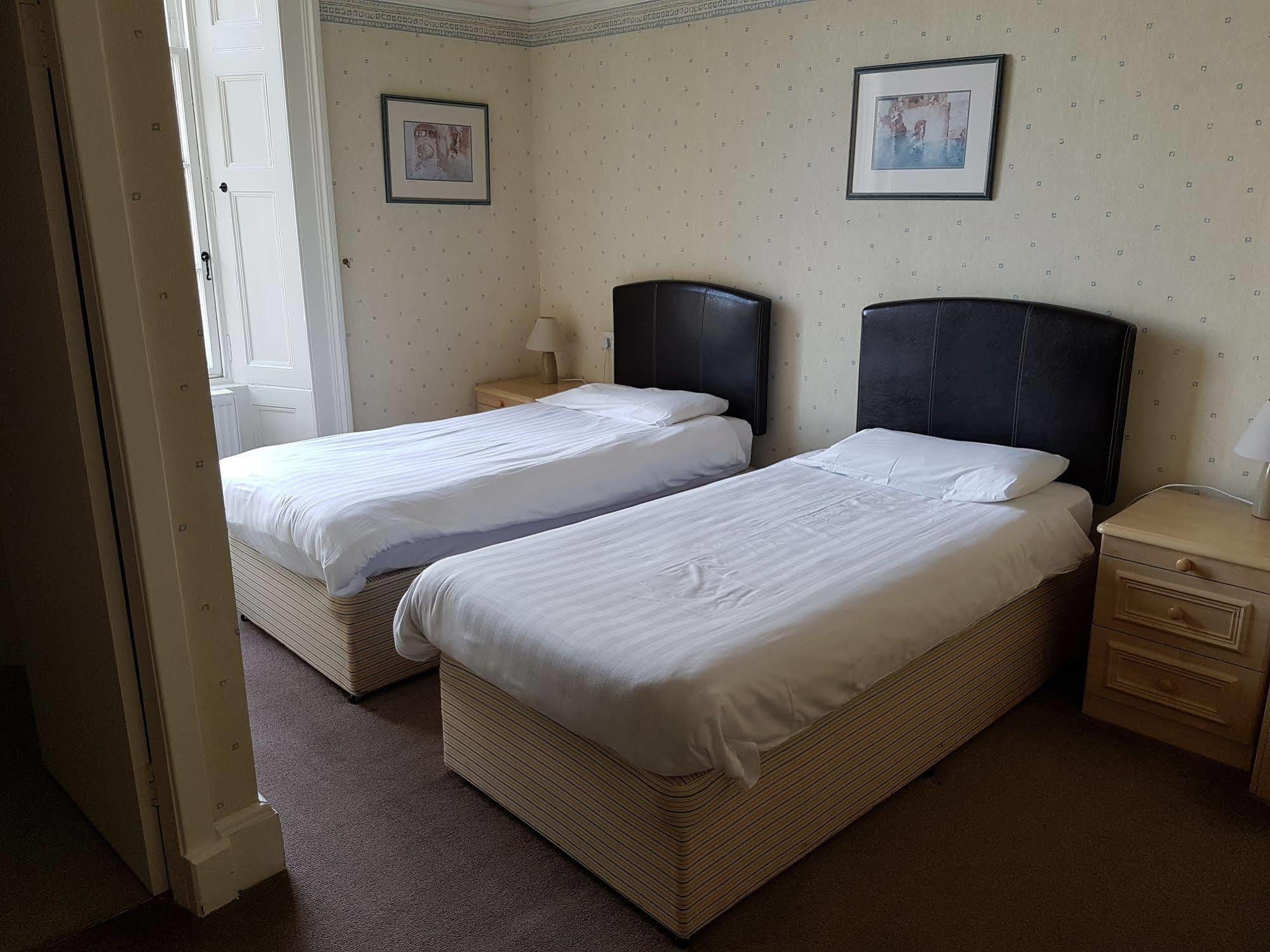 Annfield House Hotel Irvine  Esterno foto